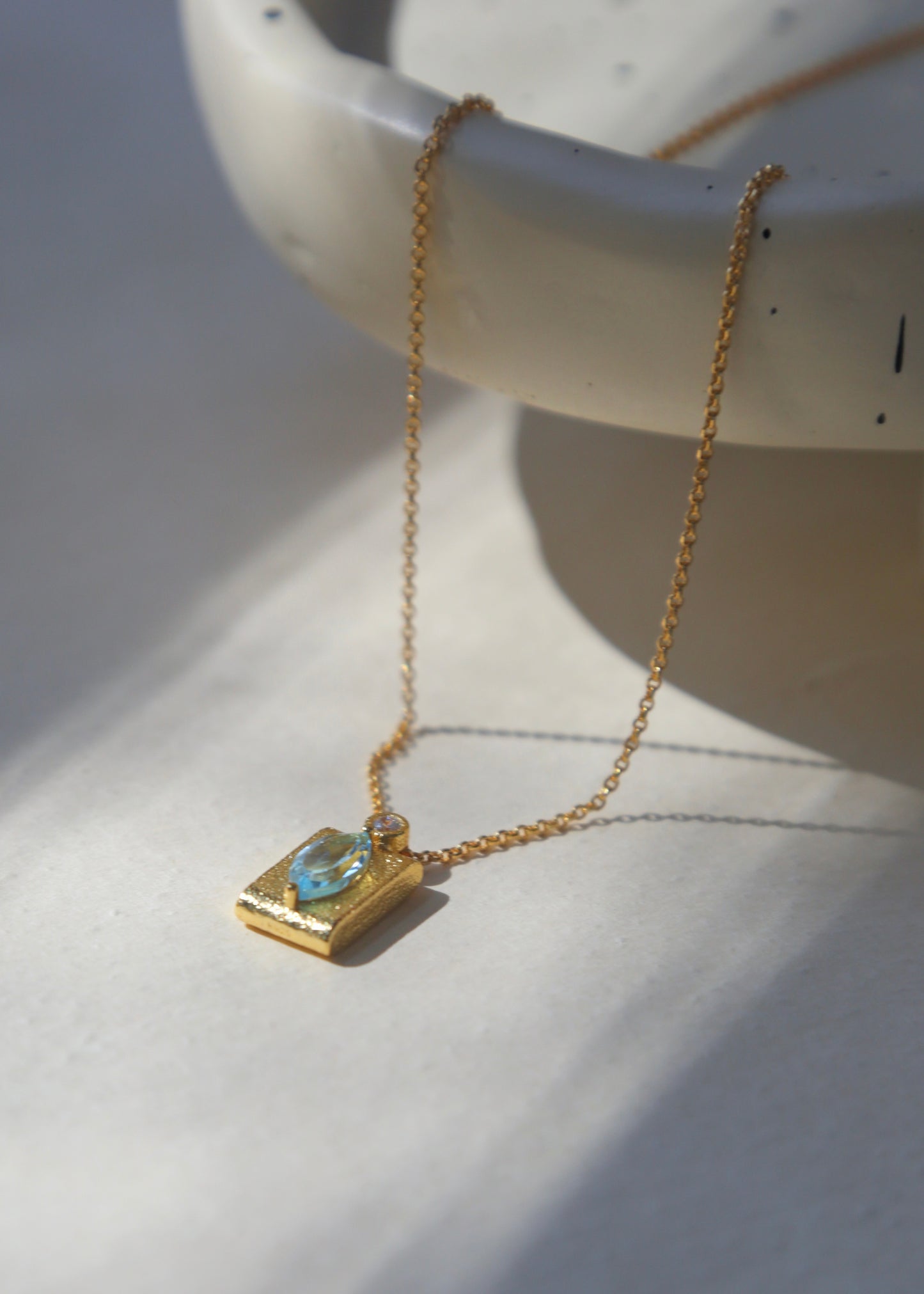 Aegir Natural Topaz Necklace (S925)