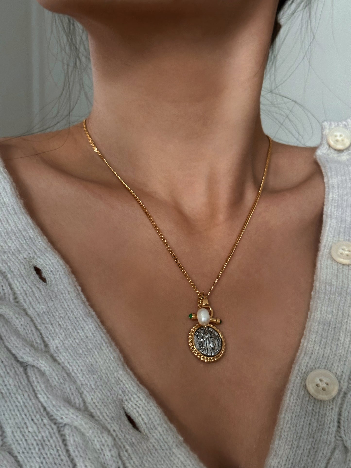 Eliza Vintage Style Pearl Necklace